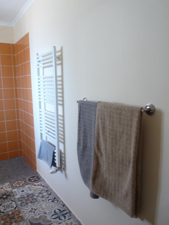 شقة Mirarte مونتمور - أو - نوفو المظهر الخارجي الصورة